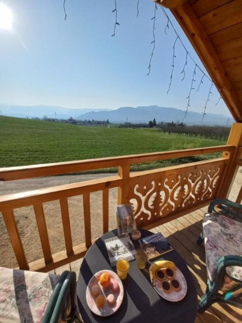 Chalet Le Clos De L'Orme Saint-Lattier Buitenkant foto